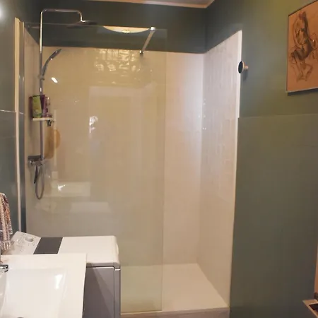 Pour 3 Personnes Pres