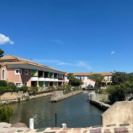 Daire Pour 3 Personnes Pres Hyères