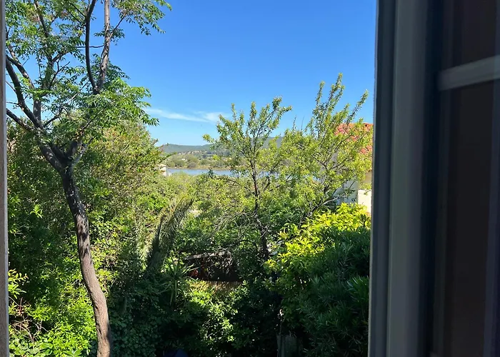 Pour 3 Personnes Pres Lejlighed