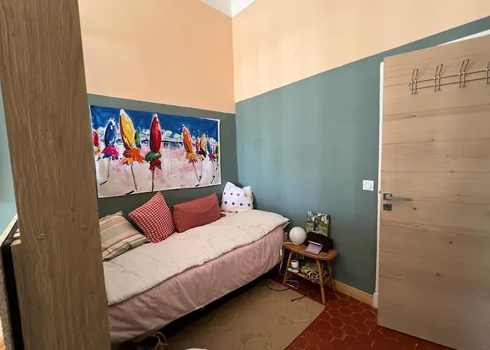 Daire Pour 3 Personnes Pres Hyères