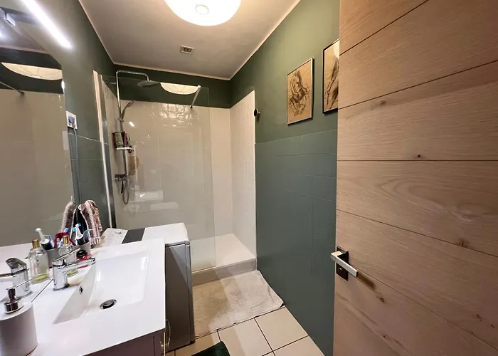 Pour 3 Personnes Pres *